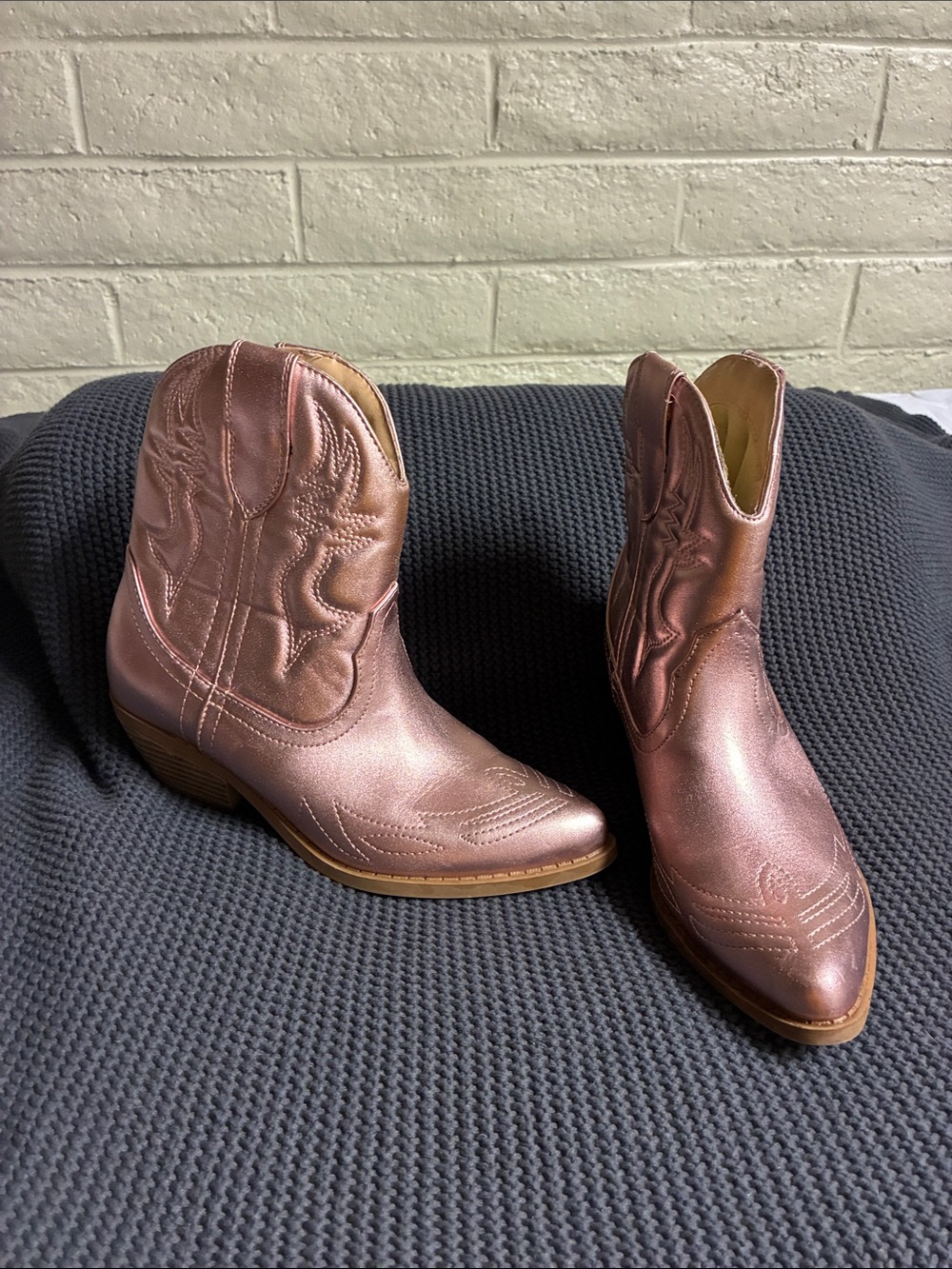 Metallic Rose Western Ankle Boots for Men
